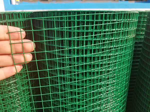 浸塑電焊網